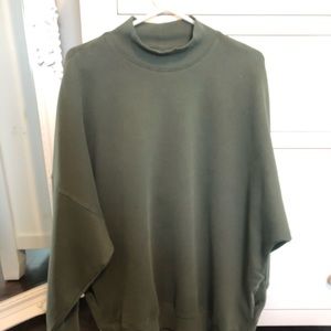 Aritzia - TNA Mock neck sweater